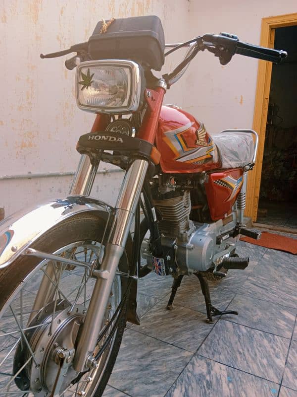 Honda CG 125 7