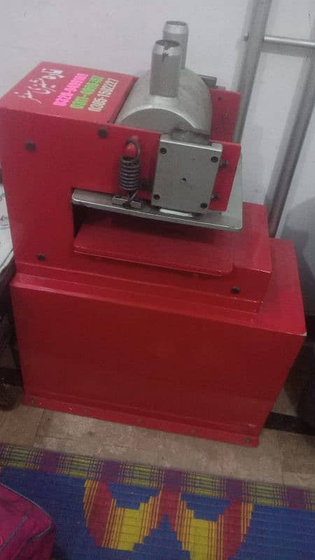 chappal machine with all accessories 2