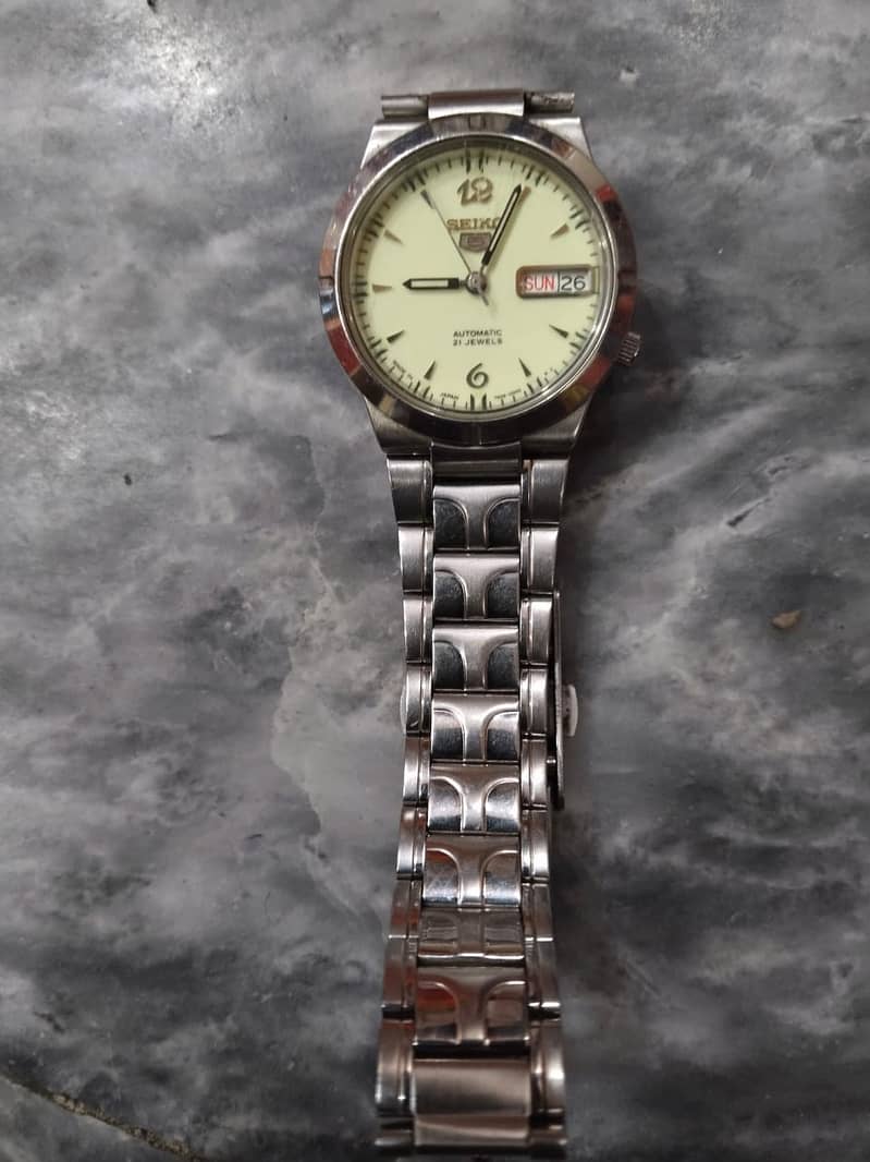 SEIKO 5 original automatic watch, made in Japan, best condition 1