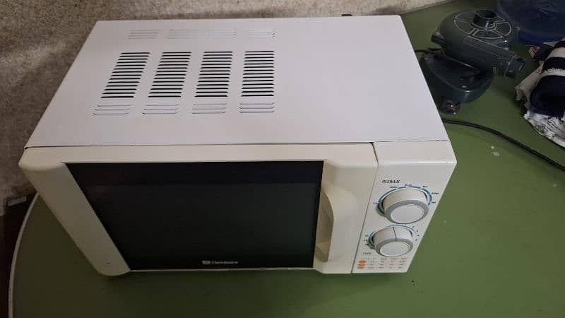 Dawlance Microwave Oven 20Litera 6