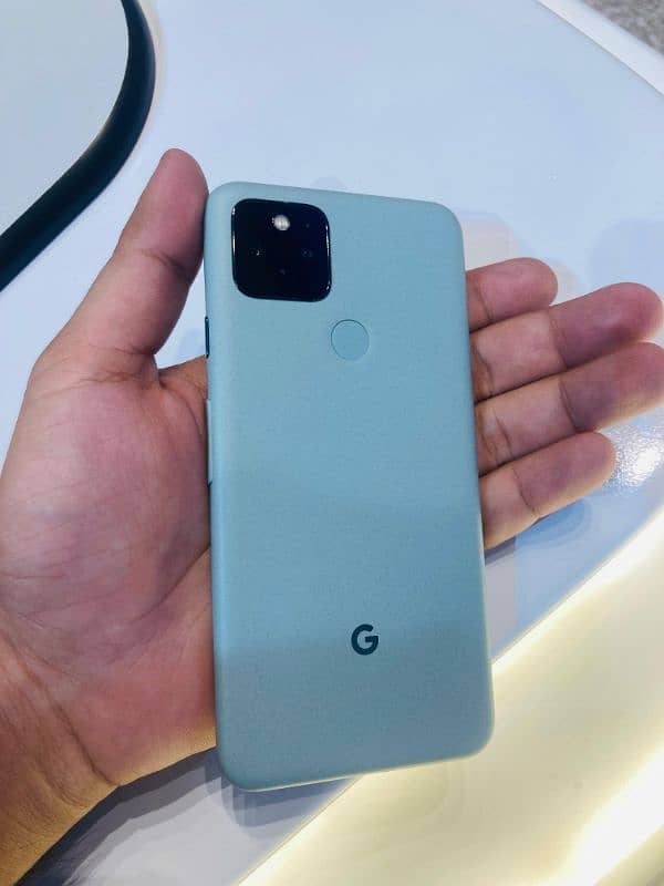 Google Pixel 5 | 128 GB | Only 1 week used 0