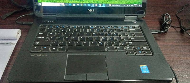 Touch Screen DELL Latitude E5440 laptop, 12RAM, 256SSD, 320Hard drive 5