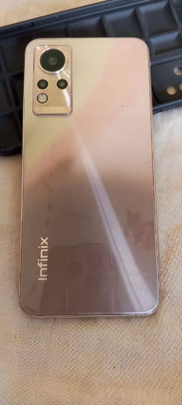 Infinix note 12 6 GB 128 super AMOLED Disney 4