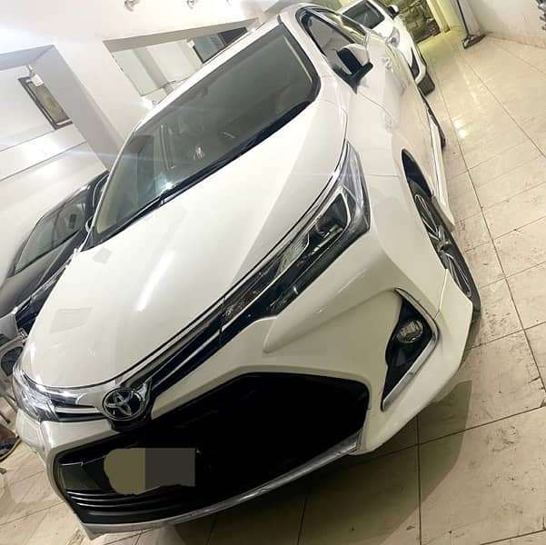 Toyota Corolla Altis Grande X 1.8 4