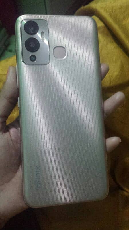 urgent sell infinix hot 12 play ,condition 10/10 very gòod 0