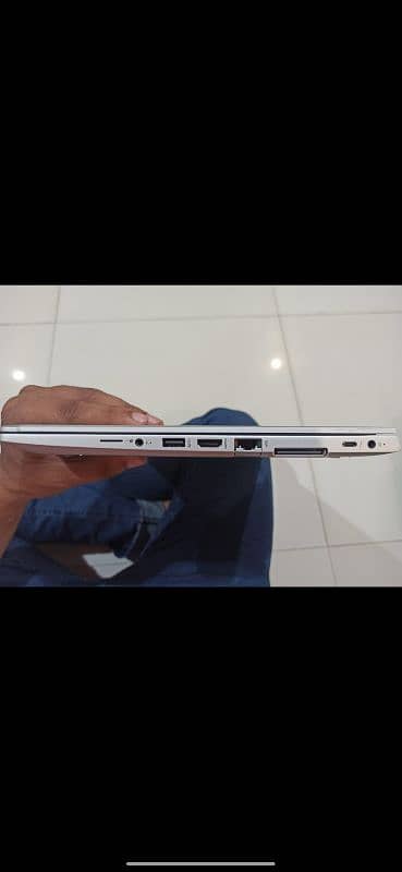 hp elitebook 840g5 core i7 8th generation 4