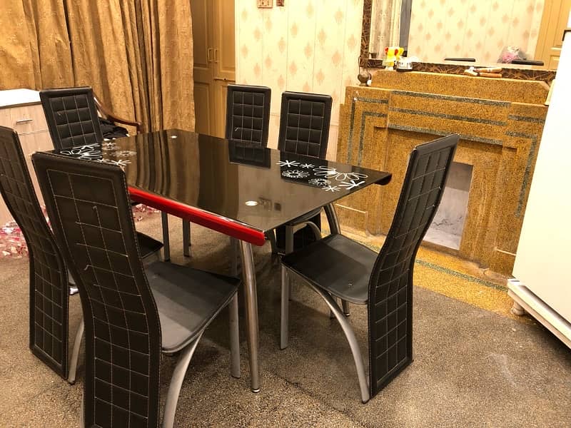 dinning table leather chairs 1