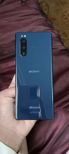 Sony Xperia 5