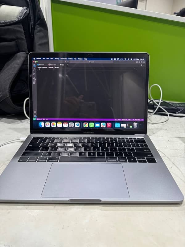 MacBook pro 2017 2