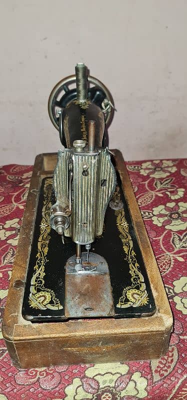 singer sewing machine 4