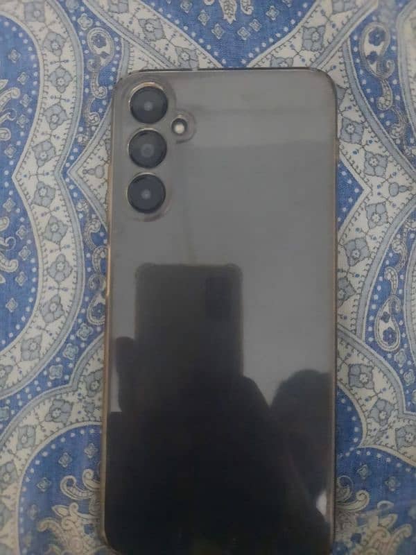 samsung A05s 10/10 condition 4/128 with box. 0