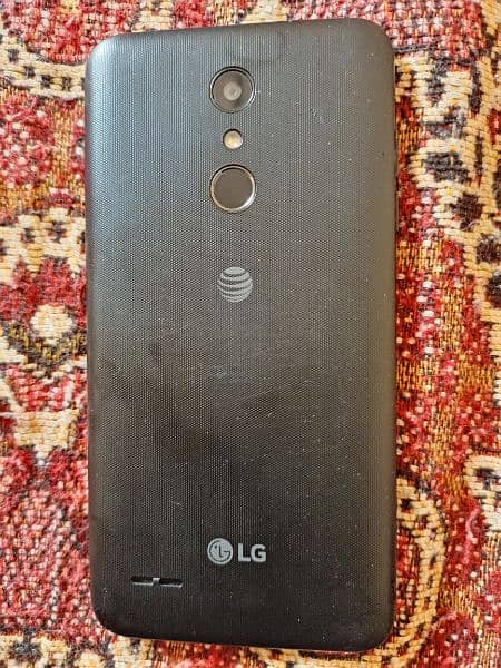 LG K30 3