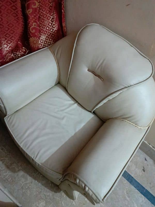 Sofa Set for sale with good condition (03095803890) 0