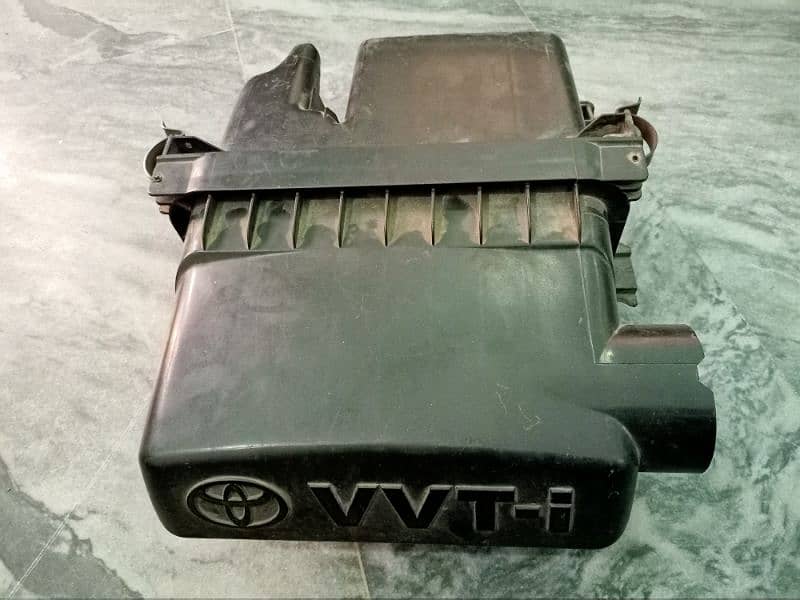 Toyota Platz/Vitz Genuine Air Cleaner 0