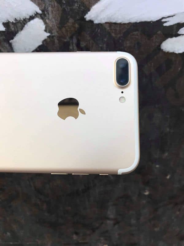 iPhone 7 Plus Gold 128GB Original Panel 0