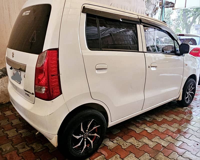 Suzuki WagonR VXL AGS 2022 Already Bank Leased 2