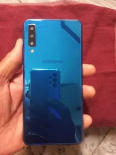 Samsung A7.4gb ram 128gb memory