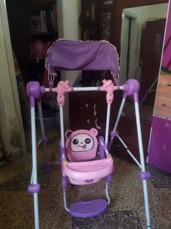 baby swing good condition 0