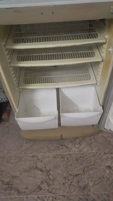 PEL fridge for sale 2