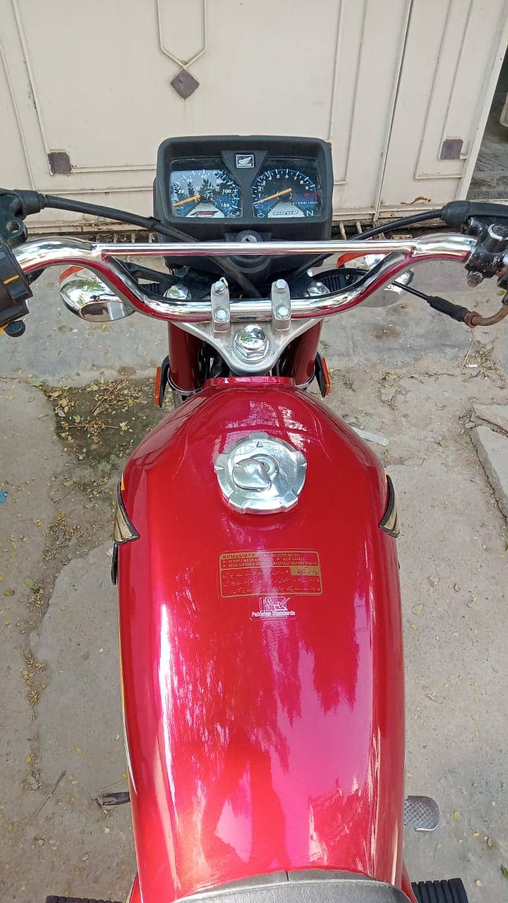 Honda CG 125 2016 8