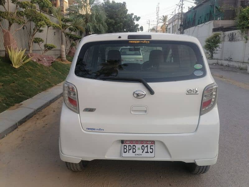 Daihatsu Mira 2015 3