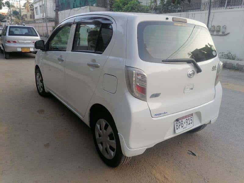 Daihatsu Mira 2015 12