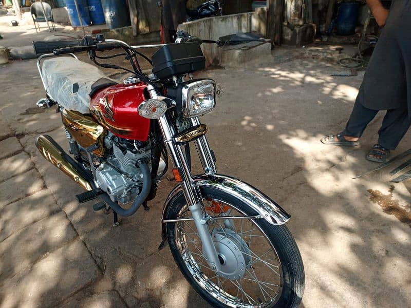 honda cg 125 special eddition golden 0