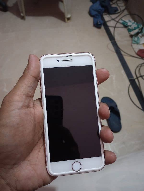 Iphone 7 128 GB PTA Approved New Condition 0