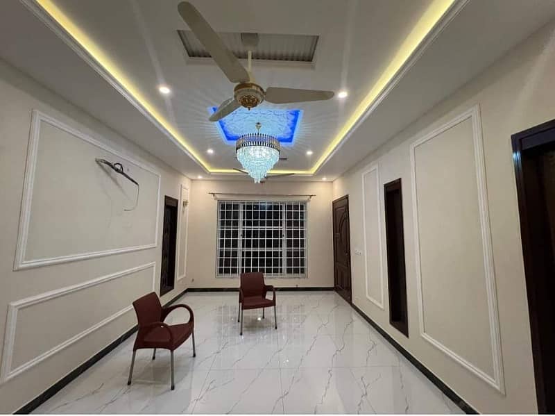 30*60 first floor for rent in G-13 3