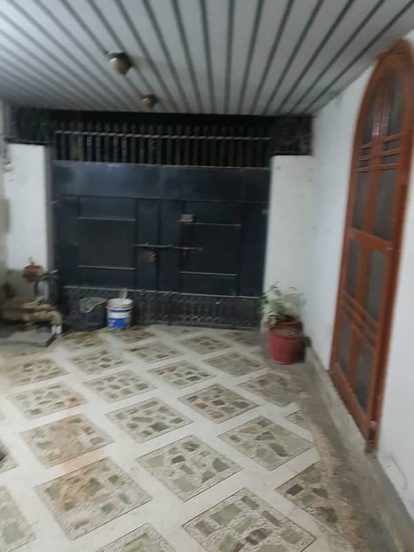 BEAUTIFUL MAIN ROAD G+1 HOUSE FOR SELL AT NORTH KARACHI SECTOR 9 with all Stuff 15