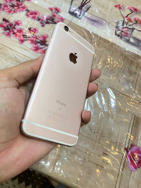 iphone 6s 64GB PTA 3