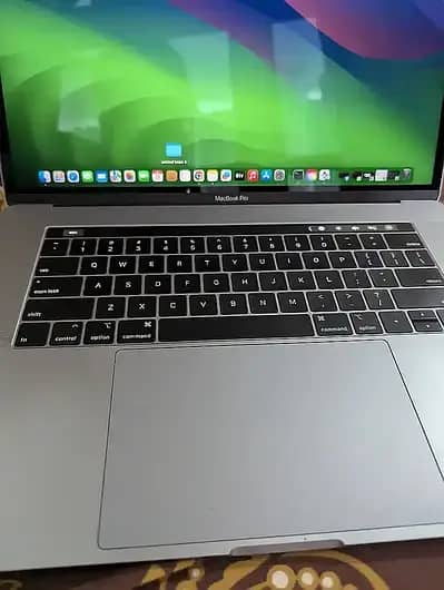 Apple MacBook pro 2018 2