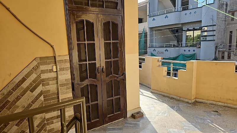 7.5 Marla Beautiful double story house urgent for Sale in Best option sabzazar 12