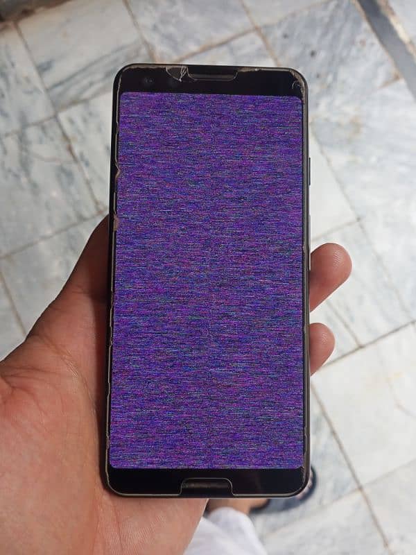 Google Pixel 3 LCD damaged 2