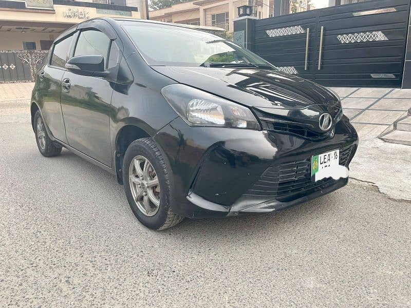 Toyota Vitz 2014 1