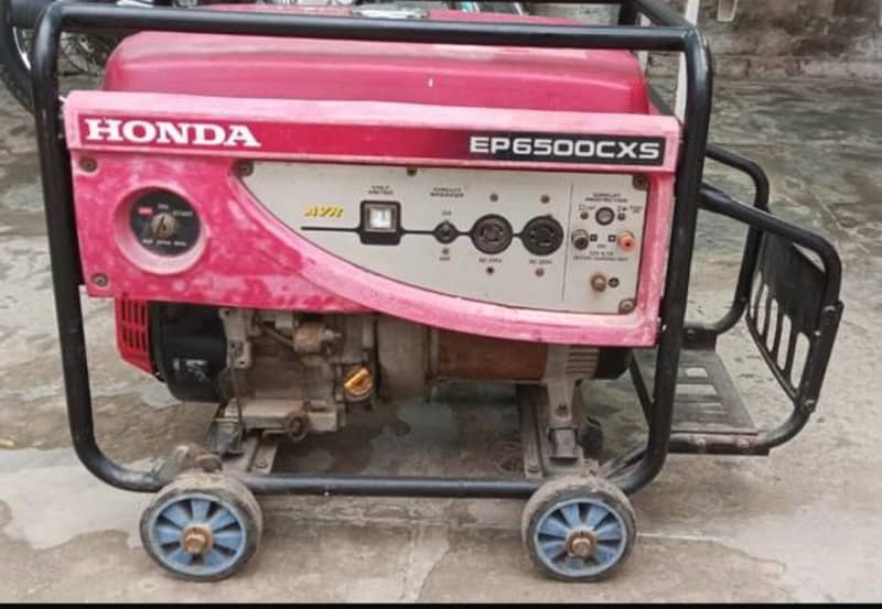 HONDA Generator 6500 Watt Red Ultra-Portable Heavy Duty 1