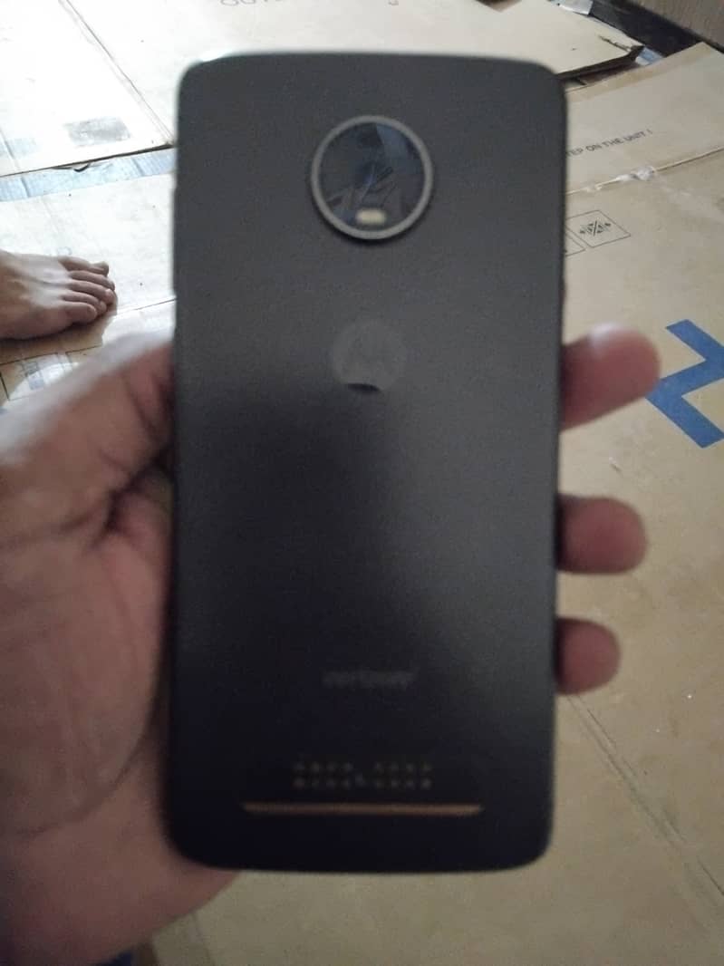 Motorola Z 4 4/128 0