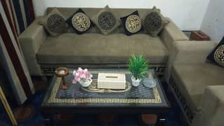 5 Seater Sofa Set Brand New Just 1 month phly liya shifting wja sale