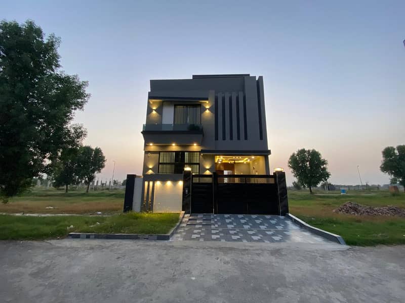 5 MARLA BRAND NEW HOUSE AVAILABLE FOR SALE (AT REASONABLE PRICE) IN CITI HOUSING GUJRANWALA 1