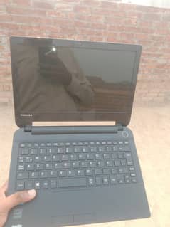 Toshiba laptop All ok hai no any falt