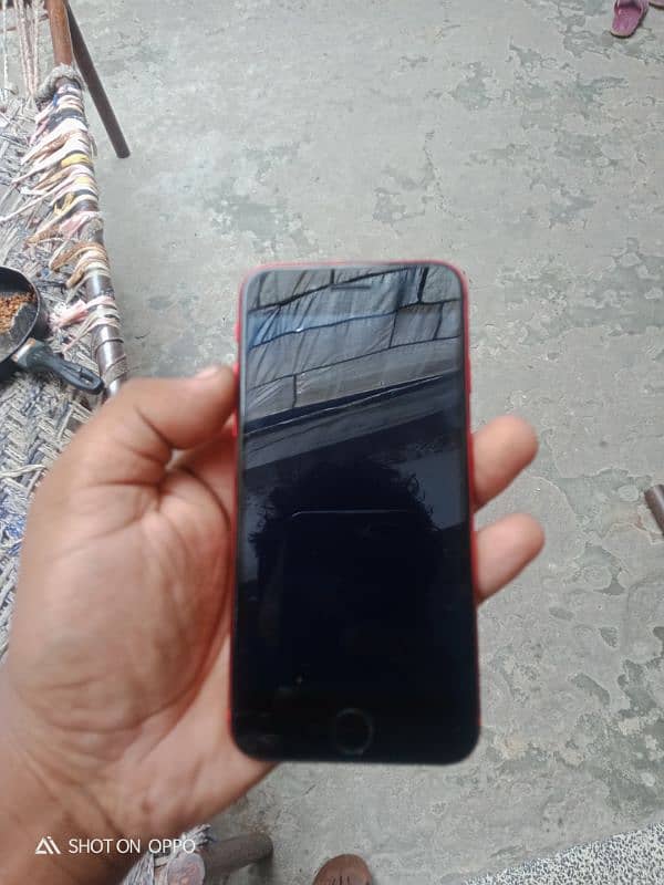 iPhone SE 2020 64 go non pta 1