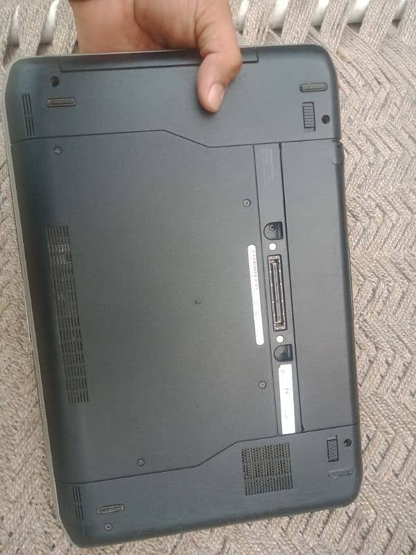 Dell latitude E5420 core i5 8gb ram 250gb hard 5