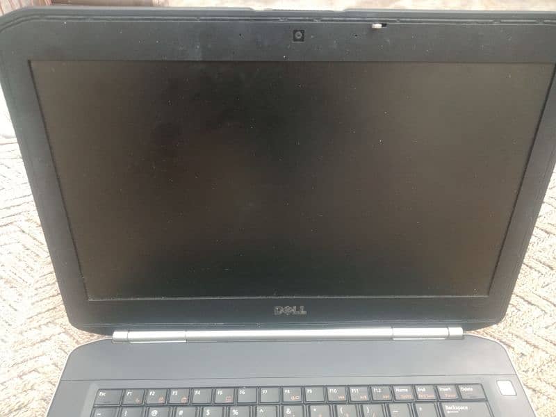 Dell latitude E5420 core i5 8gb ram 250gb hard 6