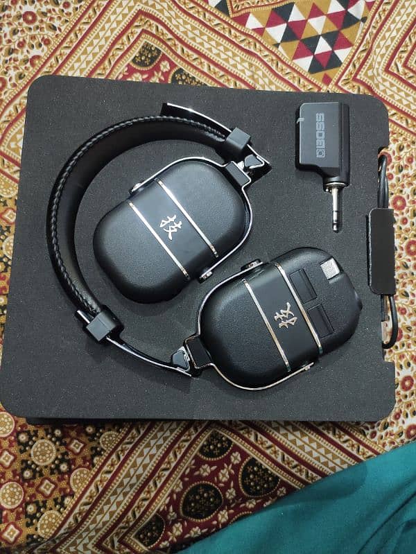 Boss waza air headphones 3