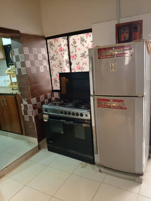 Furnished Flat available. Johar Mor karachi. 3