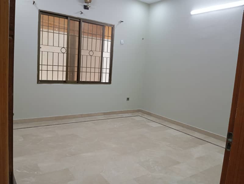 three bed dd ground floor portion for rent in johar 11