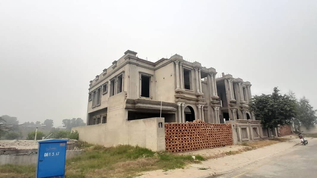 GRAY STRUCTURE HOUSE 13 MARLA WITH BASEMENT AVAILABLE FOR SALE IN BAHRIA ORCHARD LAHORE 2