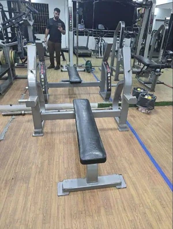 Running Gym and Equipment For Sale 8