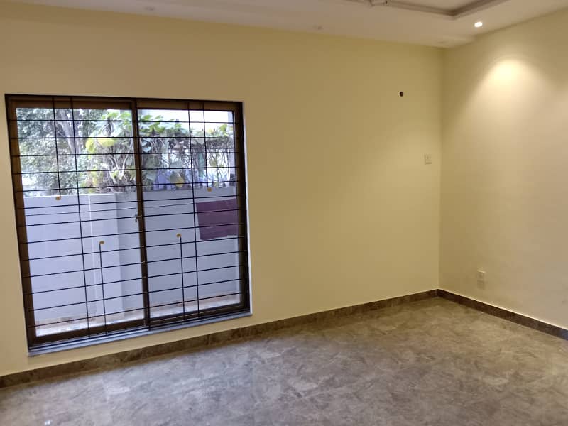 6 Marla Beautiful out House For Rent DHA Phase 3 0