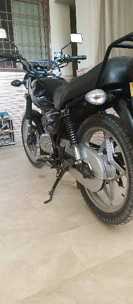 Suzuki GS 150 SE 2021 for sale 3